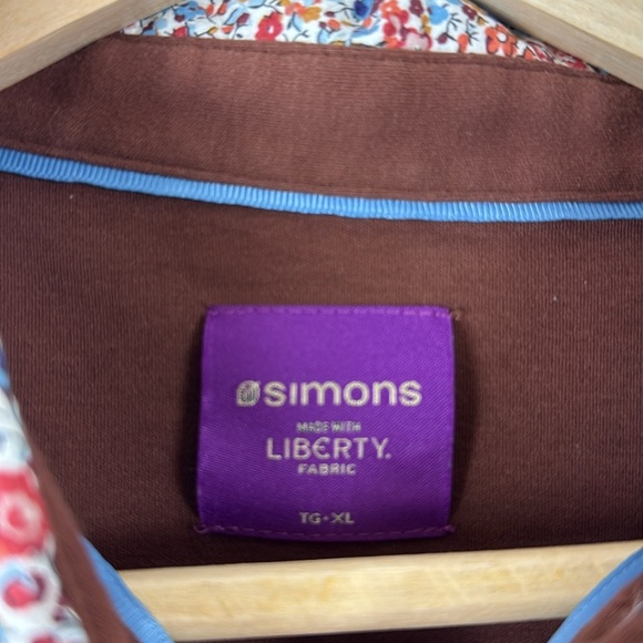 Simons Floral-accent organic cotton polo Made with Liberty Fabric Size XL - Picture 2 of 6